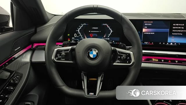 BMW 5 Series (G60) 2025 Серый из Кореи, фото 4