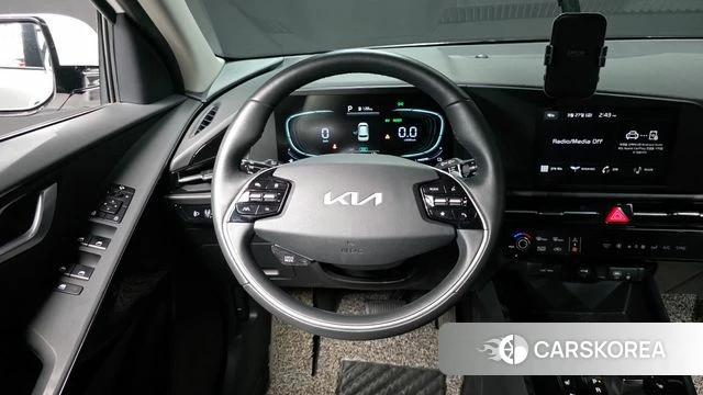 Kia Di Ol Nu Niro 2022 Белый из Кореи, фото 4