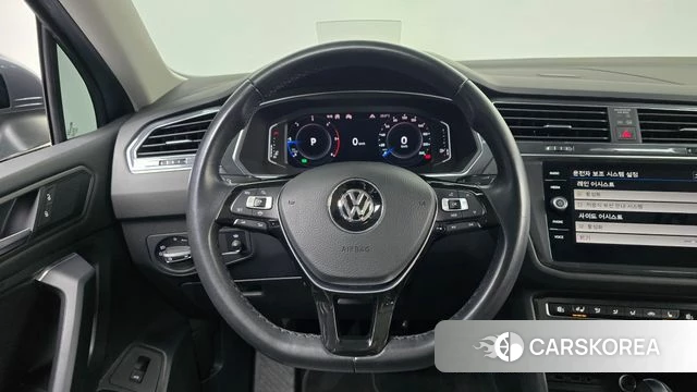 Volkswagen Tiguan Allspace 2020 Серый из Кореи, фото 4