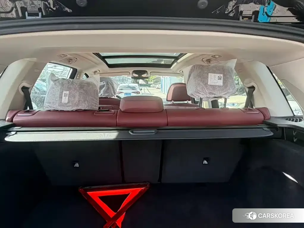 BMW X5 2026 Черный из Китая, фото 4