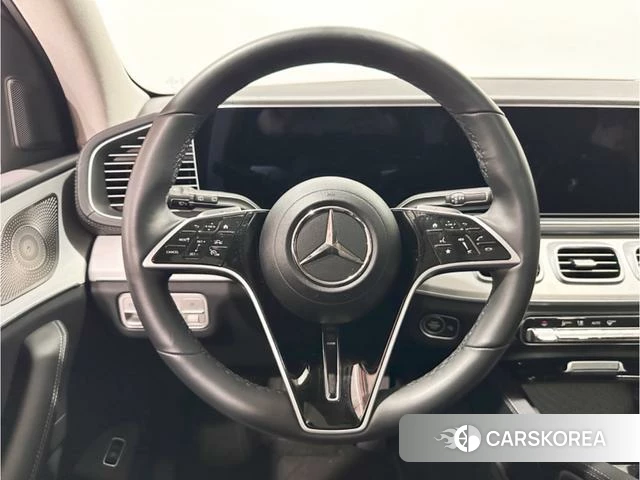 Mercedes-Benz GLE (import) 2023 Черный из Китая, фото 4