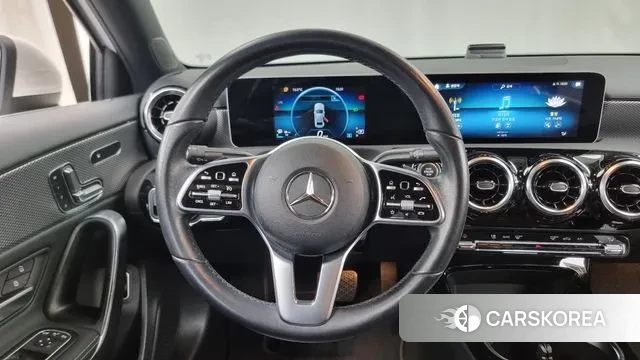 Mercedes-Benz A-Class W177 2020 Белый из Кореи, фото 4