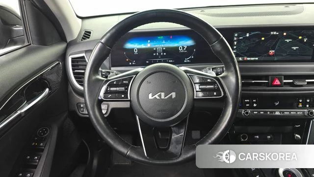 Kia The New Seltos 2022 Черный из Кореи, фото 4