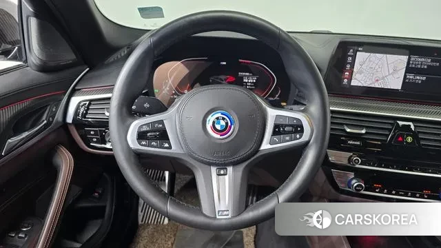 BMW 5 Series (G30) 2020 Белый из Кореи, фото 4