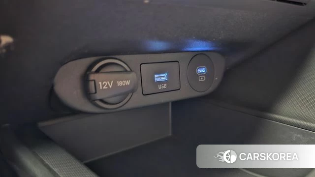 Hyundai The New Avante (CN7) 2024 Белый из Кореи, фото 4