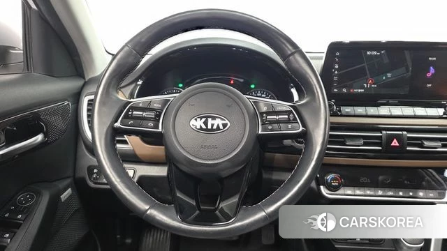 Kia Seltos 2020 Белый из Кореи, фото 4