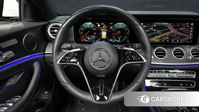 Mercedes-Benz E-Class W213 2023 Белый из Кореи, фото 4