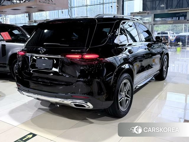 Mercedes-Benz GLE (import) 2024 Черный из Китая, фото 4