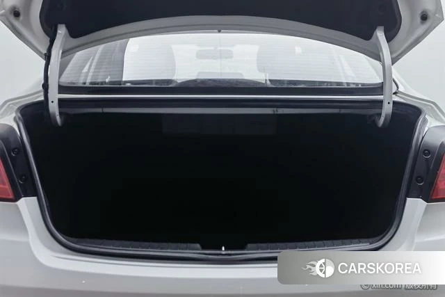 Hyundai Name picture 2021 Белый из Китая, фото 4