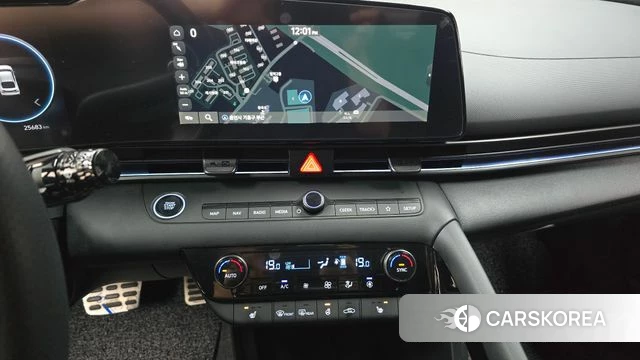 Hyundai The New Avante (CN7) 2024 Красный из Кореи, фото 4