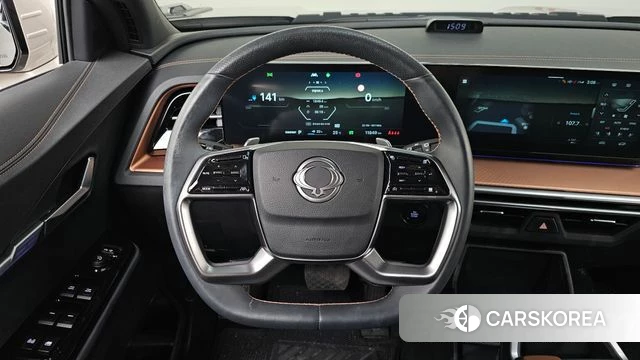 Ssangyong Torres EVX 2024 Жемчужный цвет из Кореи, фото 4