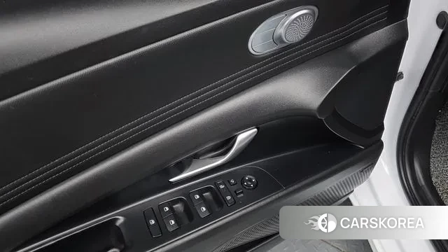 Hyundai The New Avante (CN7) 2023 Белый из Кореи, фото 4