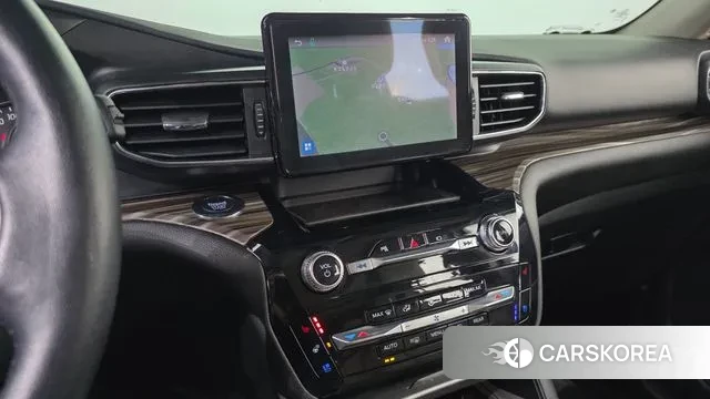 Ford Explorer 6th Generation 2022 Серый из Кореи, фото 4