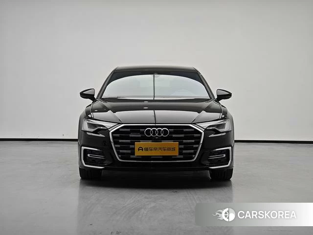 Audi A6L 2023 Черный из Китая, фото 4