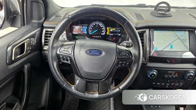 Ford Ranger 3rd Generation 2022 Белый из Кореи, фото 4