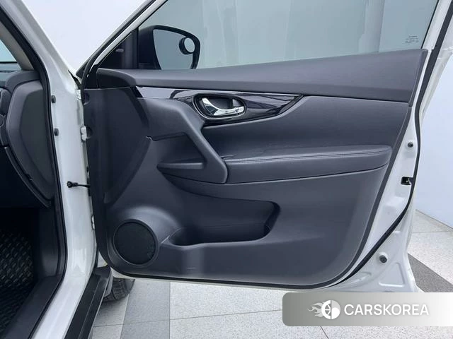 Nissan Qijun 2023 Белый из Китая, фото 4
