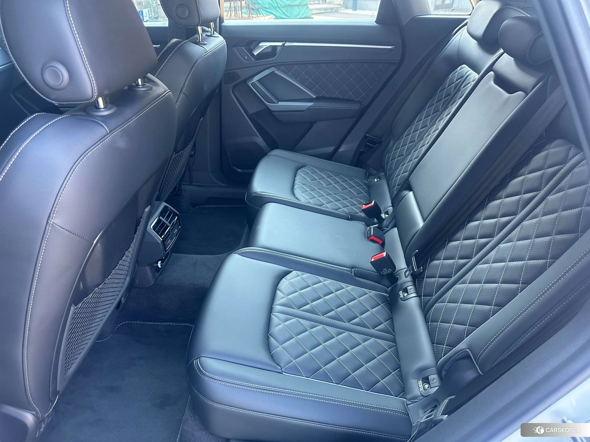 Audi Q3 2023 Белый из Китая, фото 4