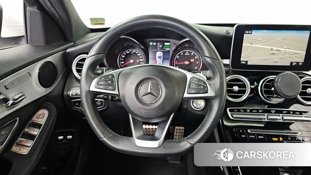 Mercedes-Benz C-Class W205 2018 Белый из Кореи, фото 4