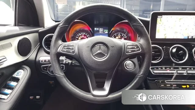Mercedes-Benz GLC-Class X253 2019 Белый из Кореи, фото 4
