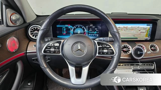 Mercedes-Benz E-Class W213 2019 Белый из Кореи, фото 4