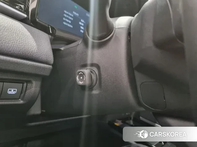 Toyota Camry (XV80) 2025 Белый из Кореи, фото 4