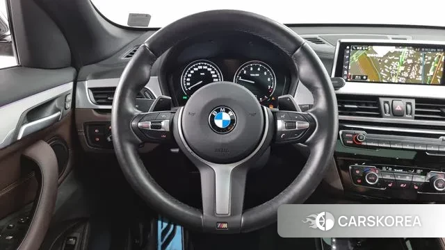 BMW X1 (F48) 2022 Черный из Кореи, фото 4