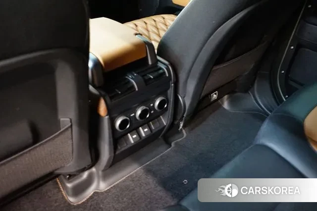 Land Rover Defender (L663) 2023 Темно-зеленый из Кореи, фото 4