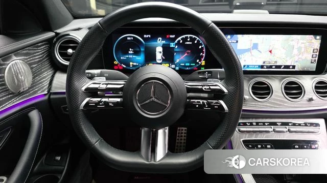 Mercedes-Benz E-Class W213 2023 Черный из Кореи, фото 4