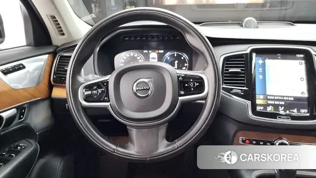 Volvo XC90 second Generation 2019 Черный из Кореи, фото 4
