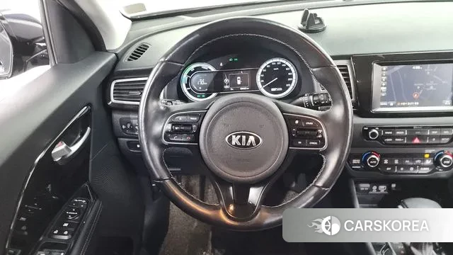 Kia Niro 2018 Синий из Кореи, фото 4