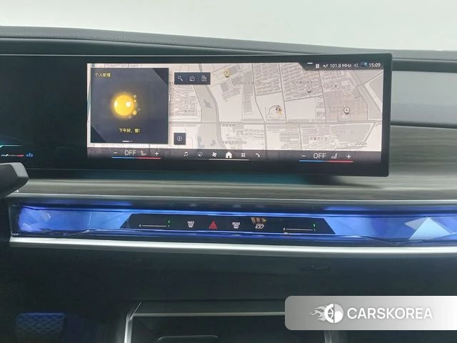 BMW 7 series 2024 Темно-серый из Китая, фото 4