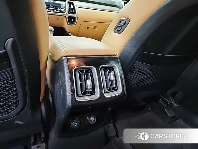 Kia Sorento 4th Generation 2021 Серебристо-серый из Кореи, фото 4