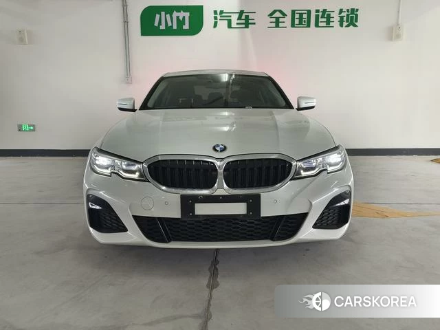 BMW 3 series 2022 Белый из Китая, фото 4