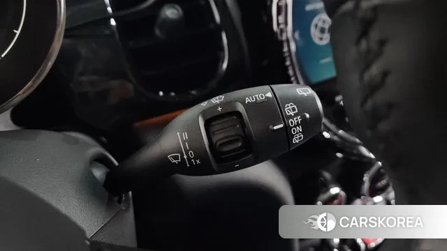 Mini Cooper 2023 Черный из Кореи, фото 4