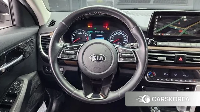 Kia Seltos 2019 Белый из Кореи, фото 4