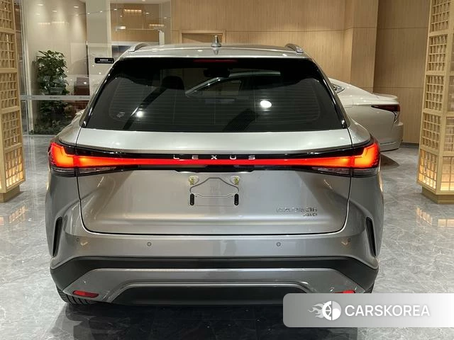 Lexus RX 2023 Серебристо-серый из Китая, фото 4