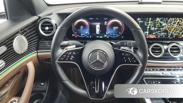 Mercedes-Benz E-Class W213 2022 Белый из Кореи, фото 4