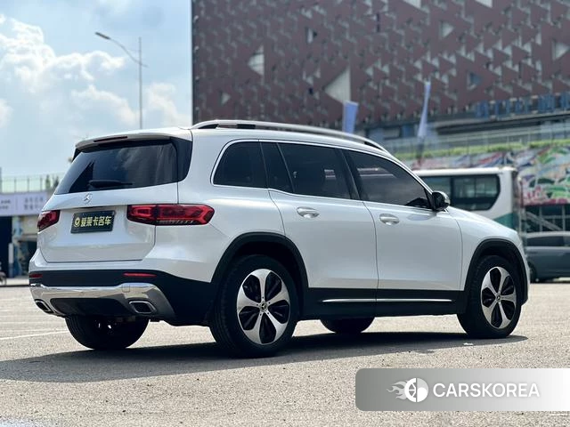 Mercedes-Benz GLB 2022 Белый из Китая, фото 4