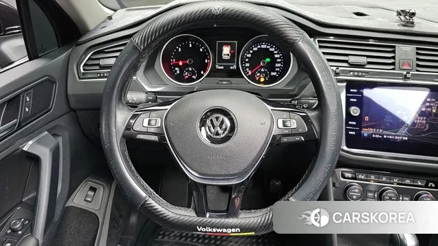 Volkswagen Tiguan second Generation 2020 Черный из Кореи, фото 4