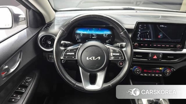 Kia The New K3 2nd generation 2021 Белый из Кореи, фото 4