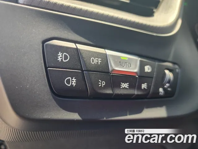 BMW 1 Series (F40) 2021 Черный из Кореи, фото 4