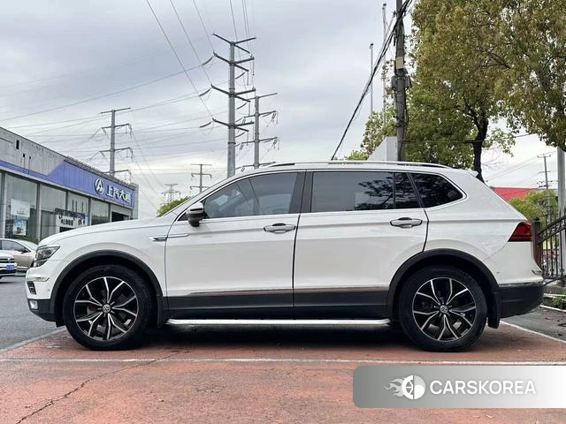 Volkswagen Tiguan L 2018 Белый из Китая, фото 4