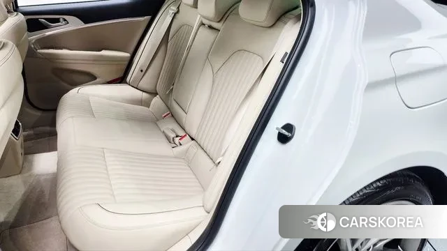 Genesis The New G70 2023 Белый из Кореи, фото 4