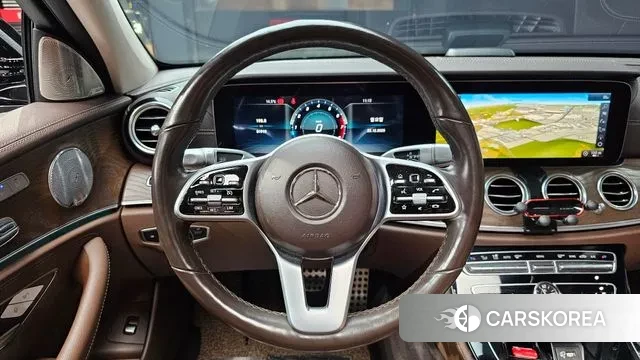 Mercedes-Benz E-Class W213 2018 Черный из Кореи, фото 4