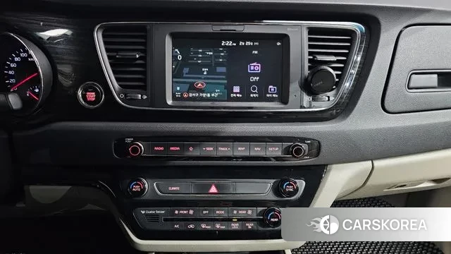 Kia The New Carnival 2018 Черный из Кореи, фото 4