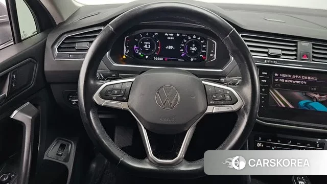 Volkswagen Tiguan Allspace 2022 Серый из Кореи, фото 4