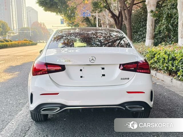 Mercedes-Benz Class A 2025 Белый из Китая, фото 4