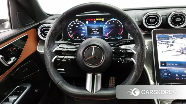 Mercedes-Benz C-Class W206 2023 Белый из Кореи, фото 4