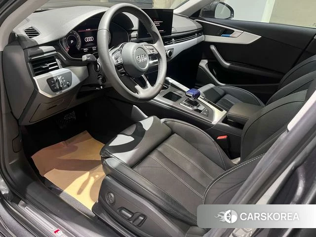Audi A4L 2021 Темно-серый из Китая, фото 4