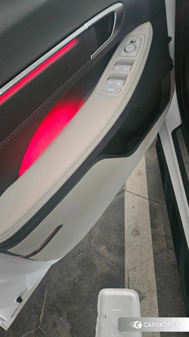 Hyundai Sonata D Edge Hybrid (DN8) 2024 Белый из Кореи, фото 4